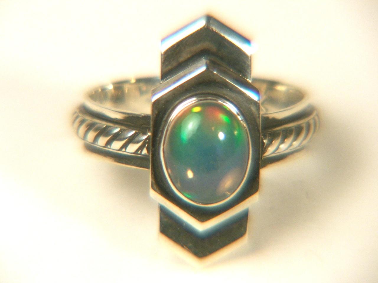 Genuine Welo Opal Sterling Ring on Luulla